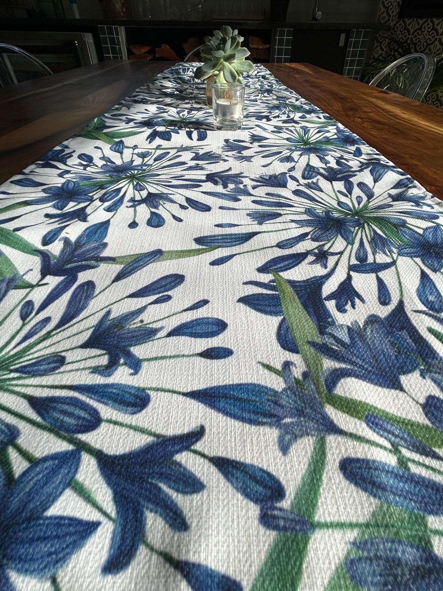 Agapanthus Table Runner