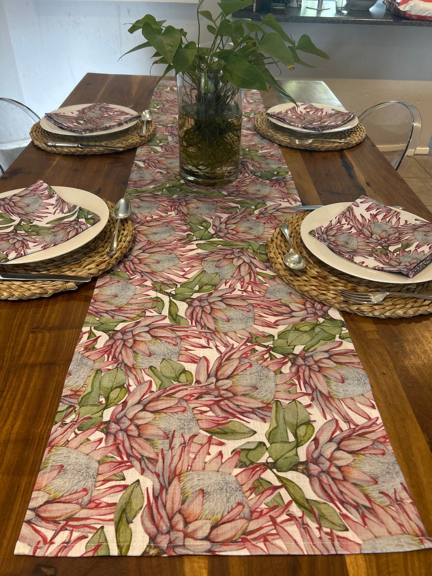 King Protea Table Runner