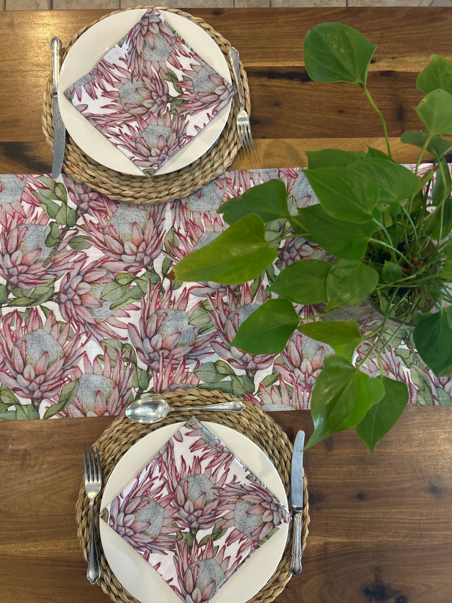 King Protea Table Runner