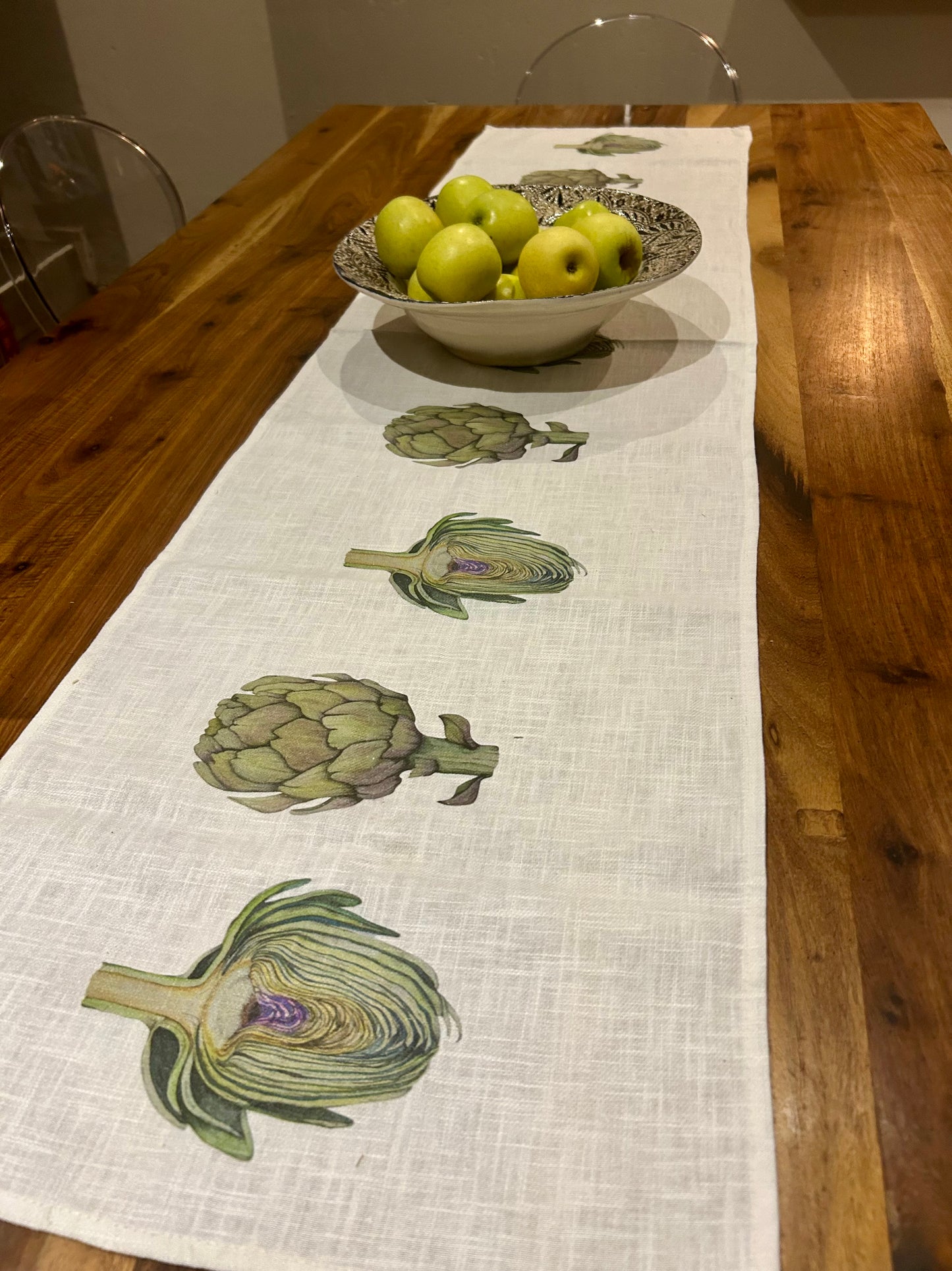 Artichoke Table Runner